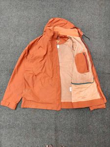 QUECHUA Orange Windcheater