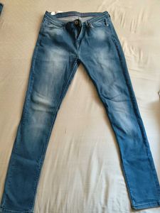 Classic Blue Denim Jeans Pencil shape