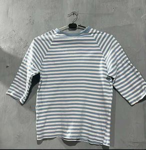 trending t shirt
