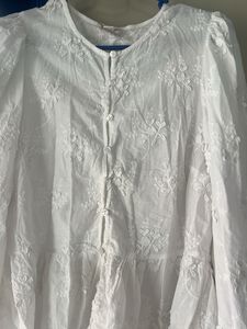 gorgeous lace top