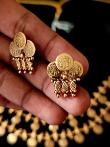 Lakshmi Bottu Necklace