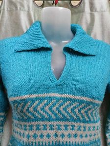 Stylish Blue Knit Sweater