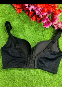 5 Set Branded Bras Each 110 💞