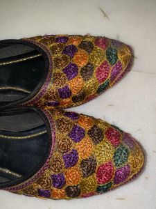 Embellished Ethnic Flats