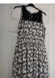 Chic Butterfly Print Dress