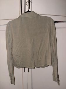 Stradivarius Relaxed Fit Olive Green Shirt