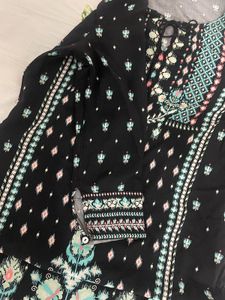 Simple Elegant Kurta