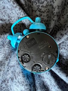 Cute Mini Stylish Metal Alarm Desk Decor Clock ⏰