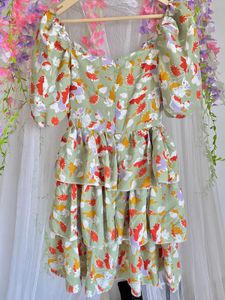 Floral Tiered Puff Sleeve Dress