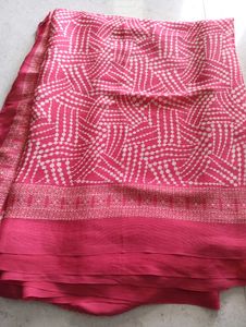 Vibrant Pink Geometric Print Saree