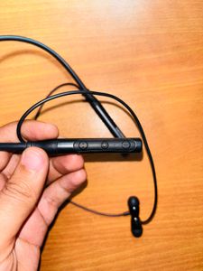 Unused Philips Audio TAN2215 Neckband