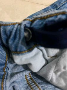 Stylish Ripped Denim Skirt