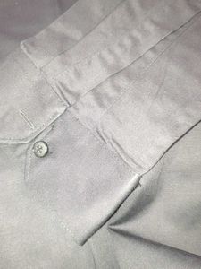 Simple Living Black Design Shirt XL