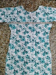 Beautiful Floral Print Kurtas (Set of 2) combo