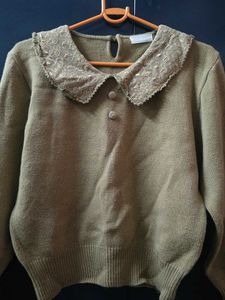 Cute Olive Green Knit Sweater size s,m