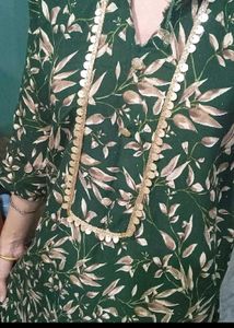Beautiful Leaf Print Kurta set