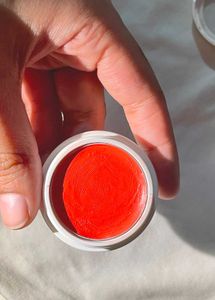 INSIGHT Blusher for a Radiant Glow