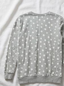 Cute Penguin Graphic Sweatshirt