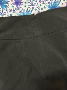 Imported Chic Black Pencil Skirt