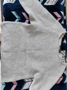 Elegant Silver Grey Pullover Sweater