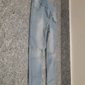 32 Size stretches jeans