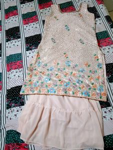 Peach Colour Shrara Suite 😍😍