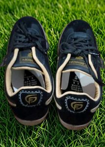 PALAMO Black &amp; Tan Casual Sneakers size 6×10