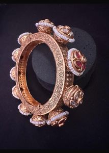 Exquisite Gold Tone Bangle