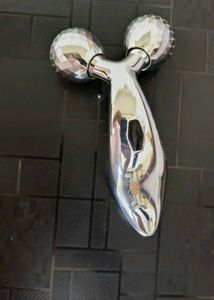 Facial Roller Tool for Skin Care