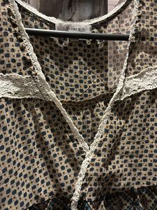 Boho Sleeveless Lace Trim Top