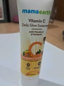 Mamaearth Vitamin C Daily Glow Sunscreen