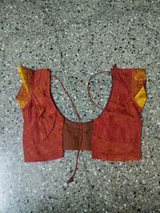 Price dropped Maroon Silk Saree with Gold Border