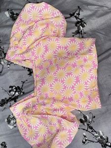 Pink Daisy Print top