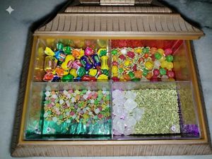Empty dry fruit box