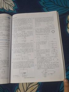 MTG 35 Years Physics NEET Solutions Book