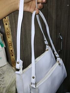 Chic White Croc-Embossed Shoulder Bag Set