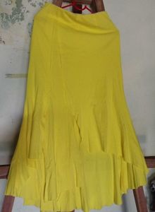 Midi Skirt With Cute White Top.