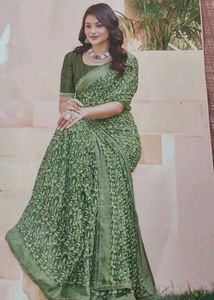 Elegant Green Floral Print Saree