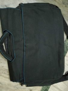 Black Messenger Bag Laptop Briefcase