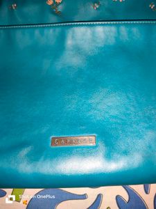 Caprese Shoulder Bag For Women 💐