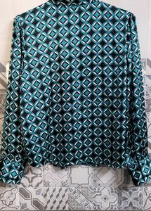 Stylish Geometric Print Bow Blouse