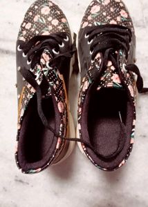 Girls Stylish Shoes