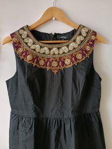 Niza Stunning Embellished Dress From Spain