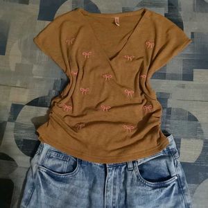Cute Brown Bow Print Top