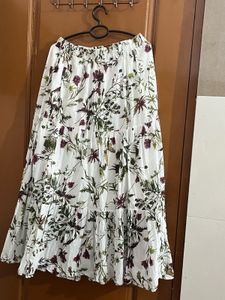 Floral Print Tiered Maxi Skirt
