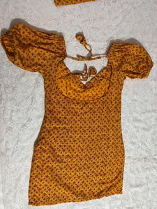 Desi Women's Ethnic Kurta Set