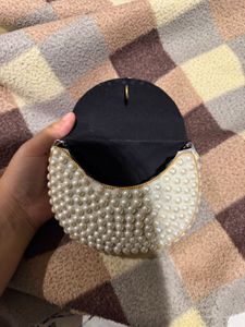 Elegant Beaded Clutch Bag