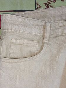 Khaki/beige Straight or mom fit Leg jeans