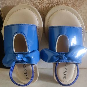 Babyoye Sandals Bow Applique Solid-Blue
