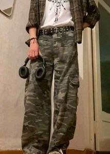 Camouflage Cargo Pants 🔥